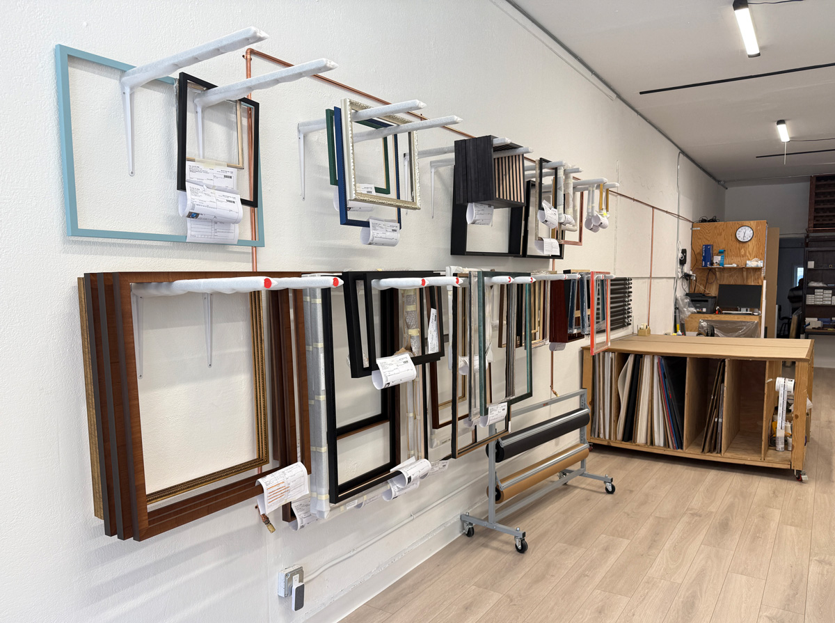 custom framing production studio